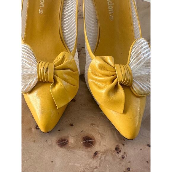Sacha London Yellow Bow Heels Pointed Toe Size 7.5B - Picture 3 of 9